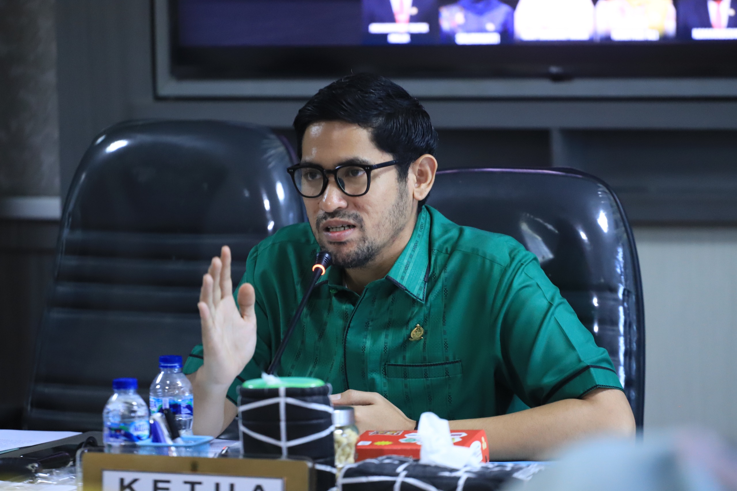 Forum Guru Non ASN Angadu ke DPRD Sulsel Terkait Seleksi Tahap Pertama
