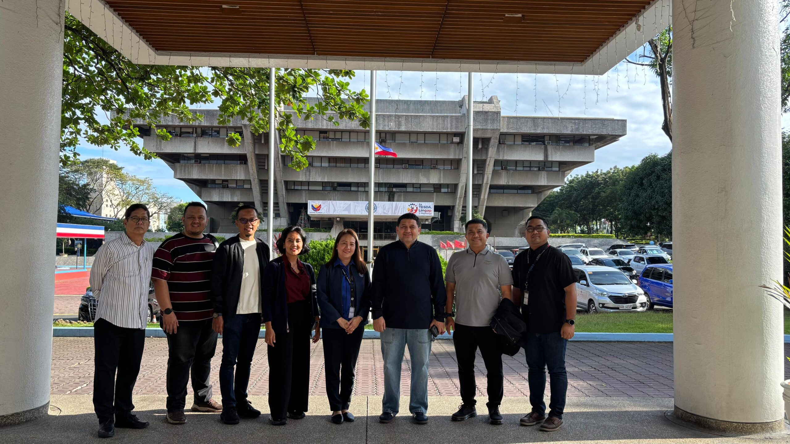 Bersama Appi dan Erwin Aksa, Tim Kunjungan ke Filipina