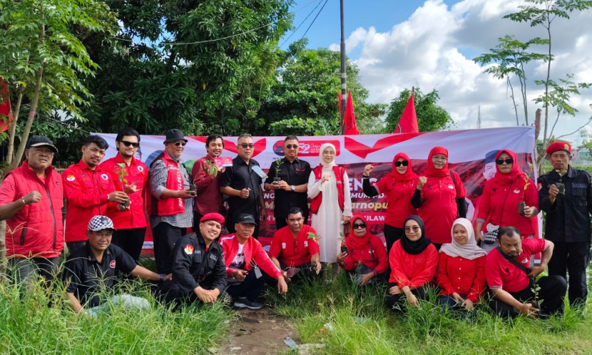 PDIP Sulsel Gelar Gerakan Penghijauan di HUT ke-78 Megawati Soekarnoputri