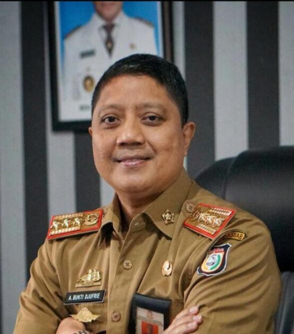 Program 100 Hari Kerja: Pemkot Makassar Kucurkan Rp11,49 Miliar untuk Seragam Gratis