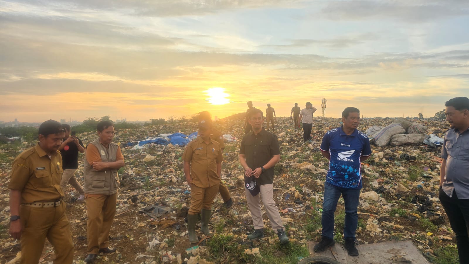 Urai Antrean di TPA Antang, DLH Makassar Akan Lakukan Peremajaan Armada
