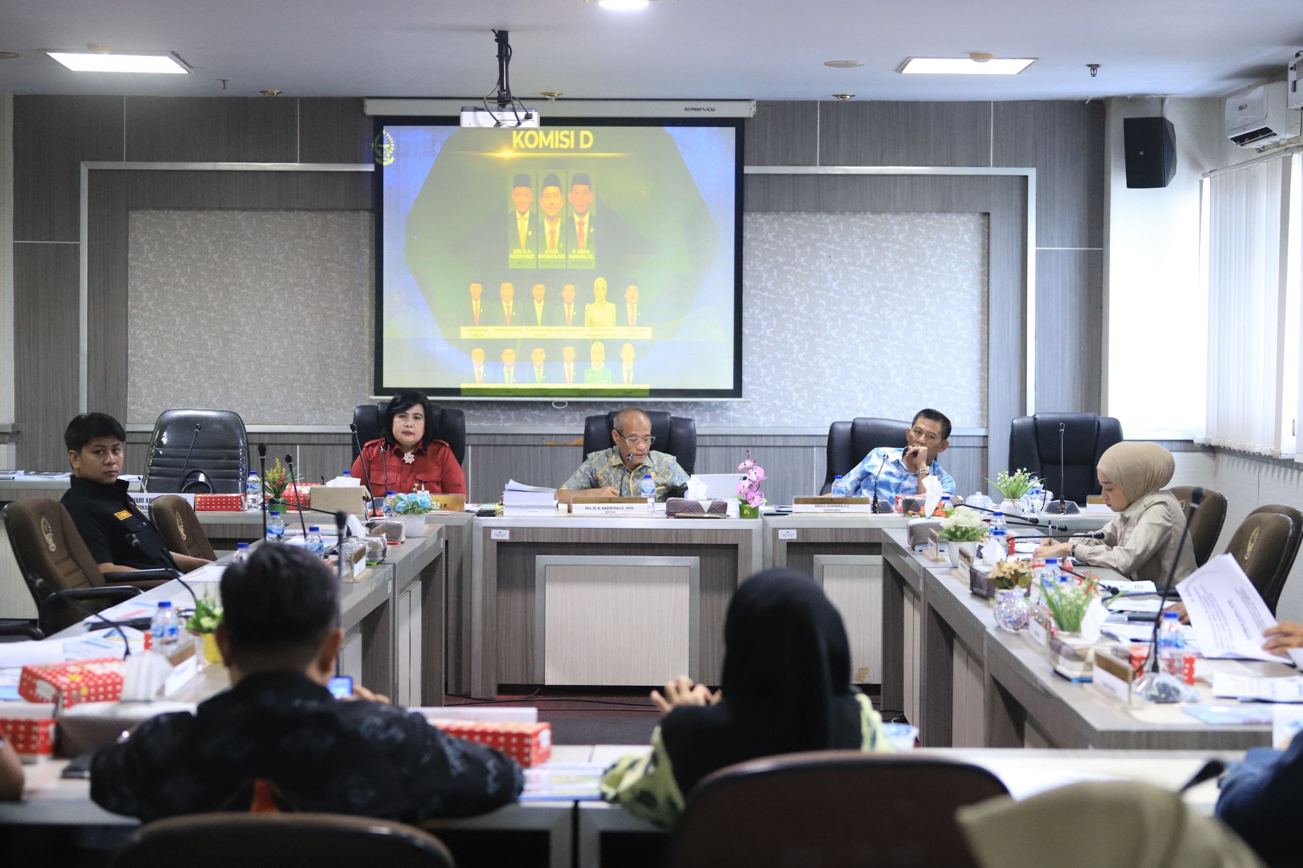 Bahas Rancangan Perubahan KUA-PPAS 2025 dan 2026, Komisi D DPRD Sulsel Sentil Lima Paket Jalan Multiyears Pemprov Sulsel