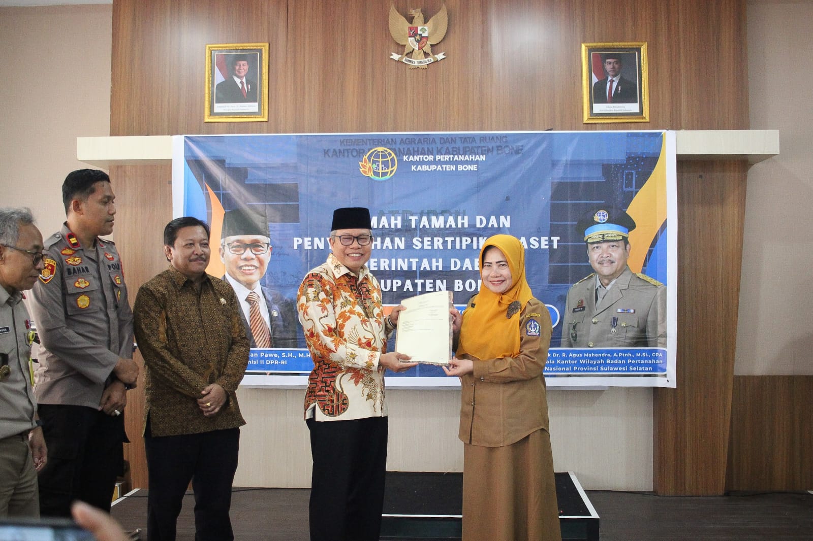 Gelar Penataan Aset Daerah di Bone, Taufan Pawe Ajak Pegawai ATR BPN Jaga Nama Baik Menteri Yusron Wahid