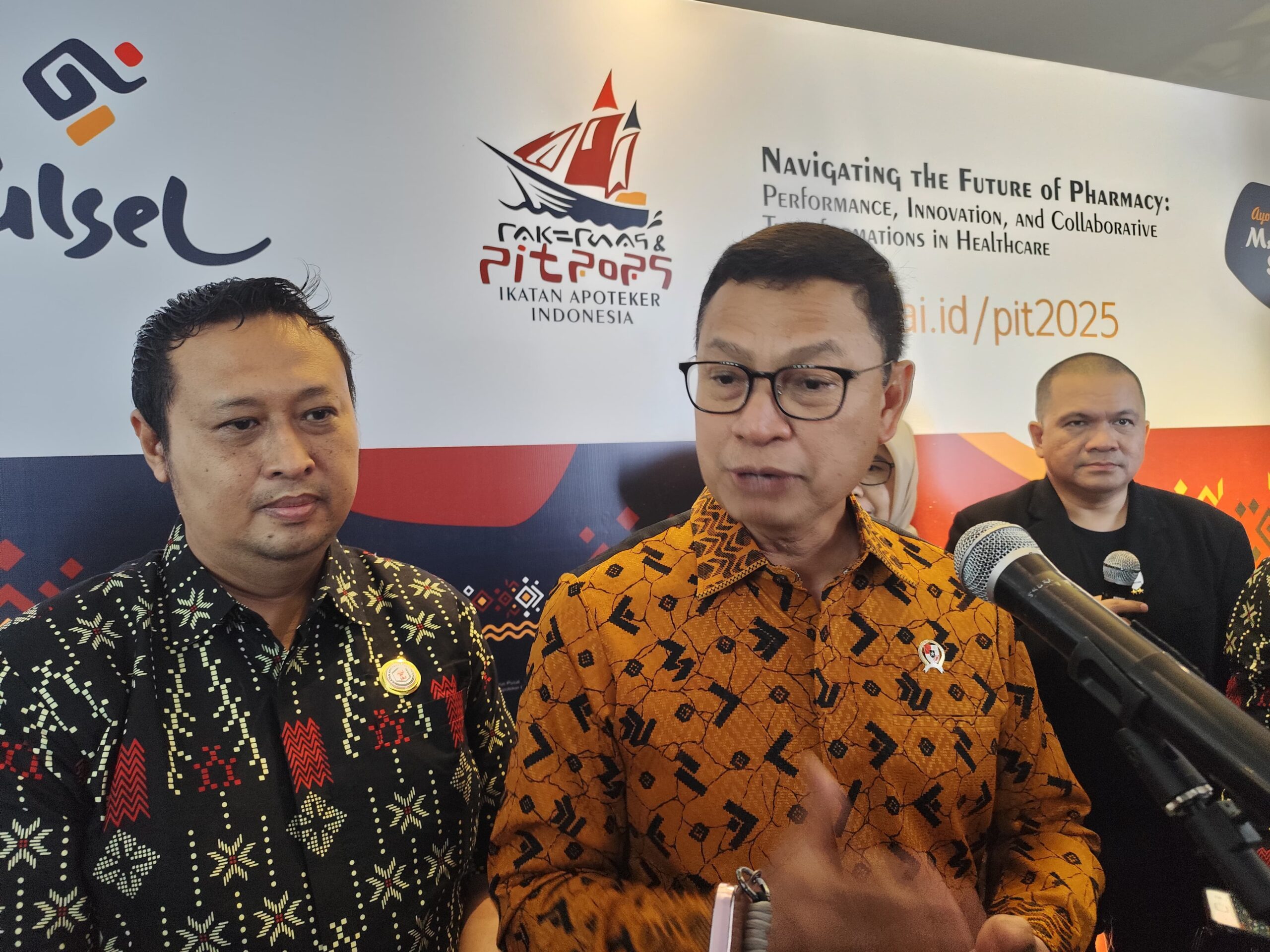 Prof Tarunan Ikrar: BPOM Periksa Sampel Wadah MBG Diduga Mengandung Minyak Babi