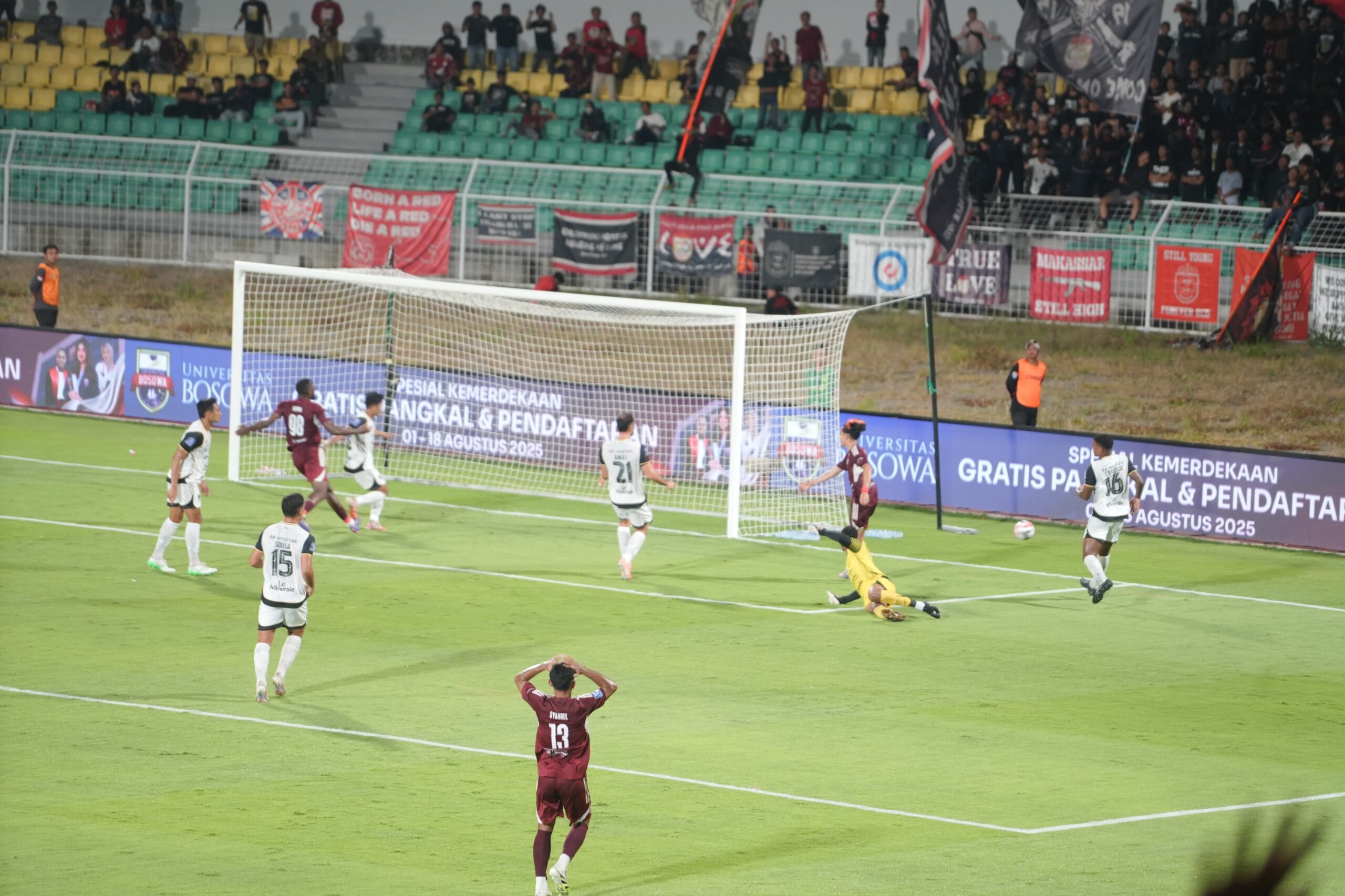 Munafri-Aliyah Saksikan PSM Hajar Persija 2-0 di Parepare