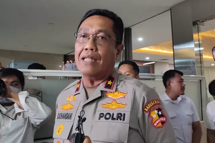 Kapolda Sulsel Berganti, Irjen Pol Rusdi Hartono Digantikan Brigjen Pol Djuhandhani