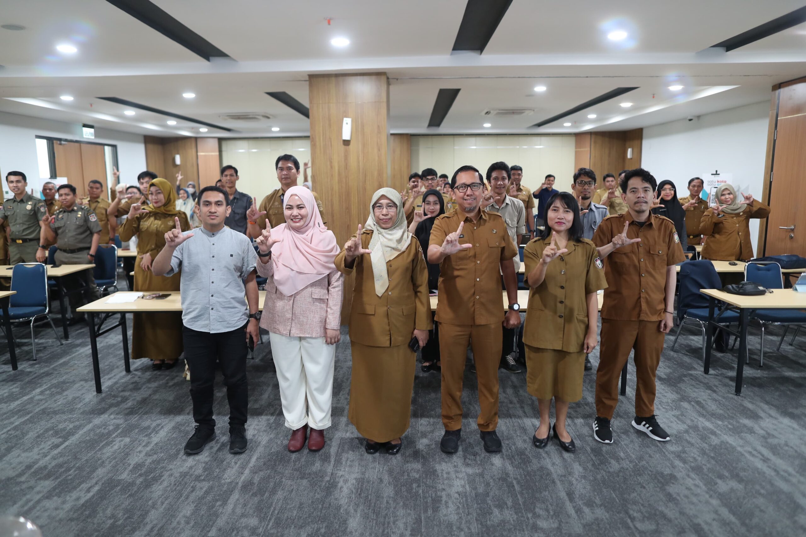 Kominfo Makassar Gelar Sosialisasi SP4N-LAPOR! 2025, Apa Itu?