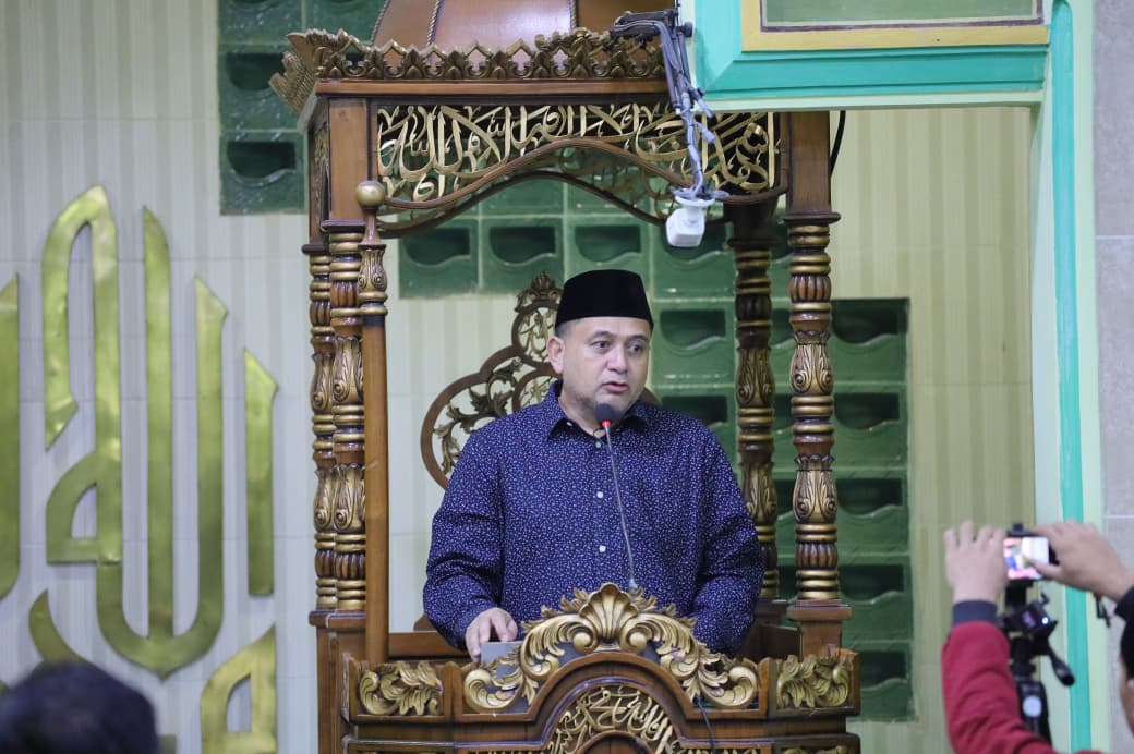 Lewat Salat Subuh Berjemaah, Munafri Dorong Optimalisasi Masjid Jadi Ruang Pendidikan dan Kegiatan Sosial