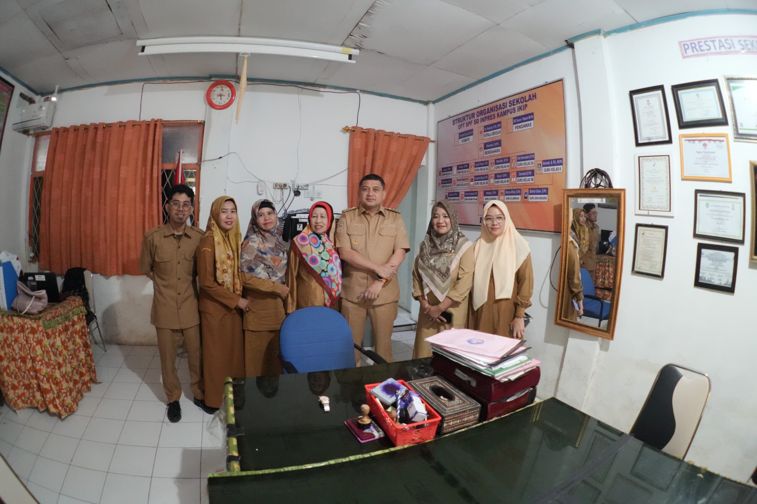 Empat Dekade Berlalu, Wali Kota Appi Kenang Sekolah di UPT SPF SD Inpres Kampus IKIP