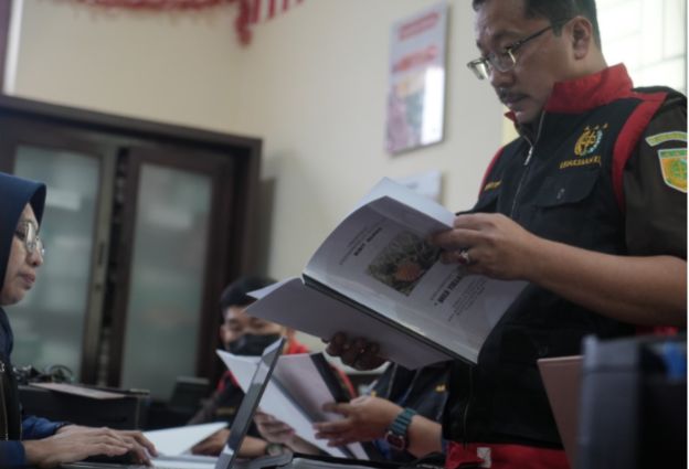 Kejati Sulsel Geledah Dinas TPHBun