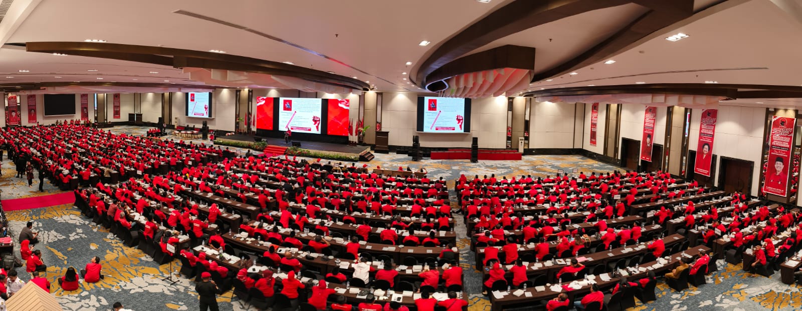 Minus DPC PDIP Gowa, Berikut 23 Struktur Pengurus yang Telah Ditetapkan