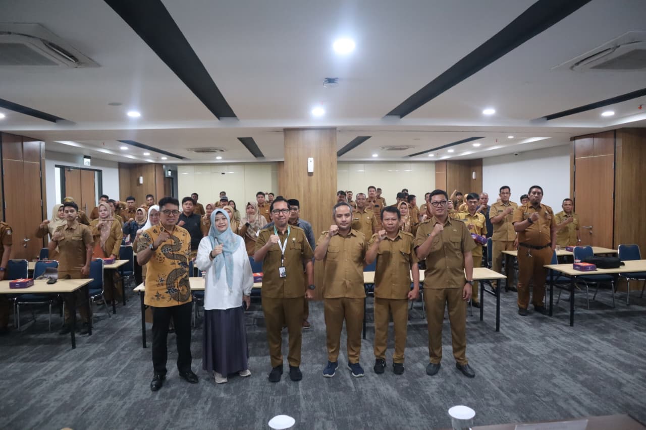 Diskominfo Makassar Lakukan Monitoring dan Evaluasi Keterbukaan Informasi Publik