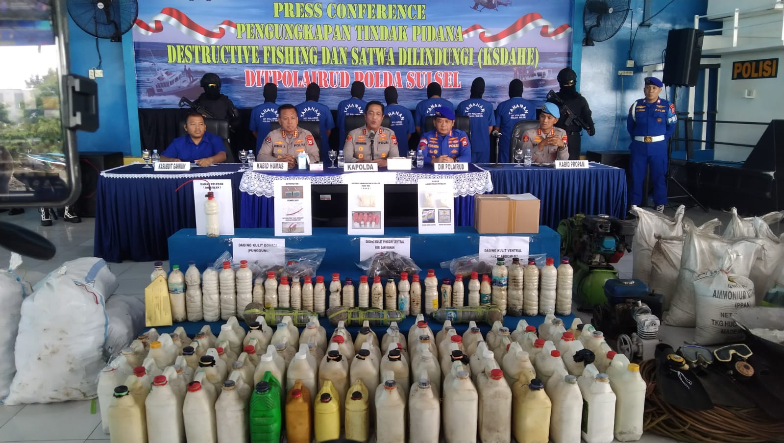 Selama Tahun 2025 Ditpolairud Polda Sulsel Ungkap 15 Kasus Destructive Fishing dan Perdagangan Penyu