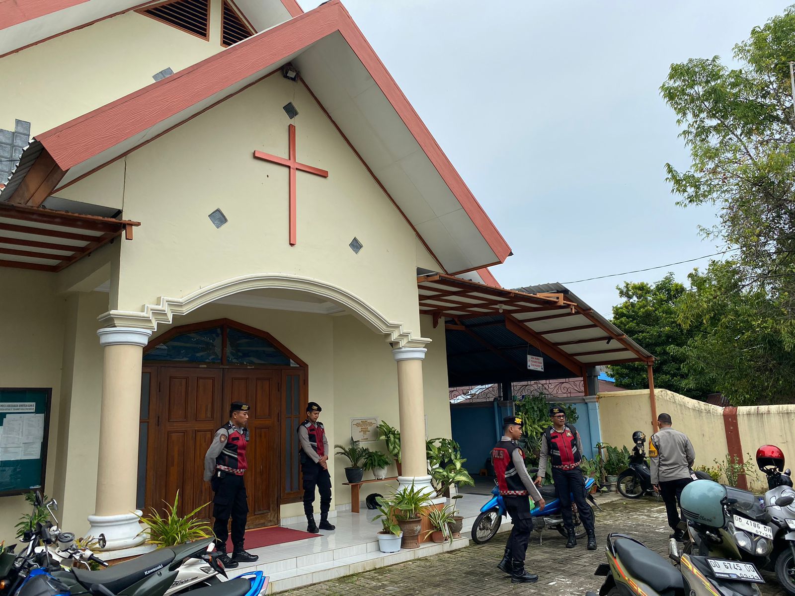 Jelang Natal dan Tahun Baru, Polres Maros Perketat Pengamanan di Gereja