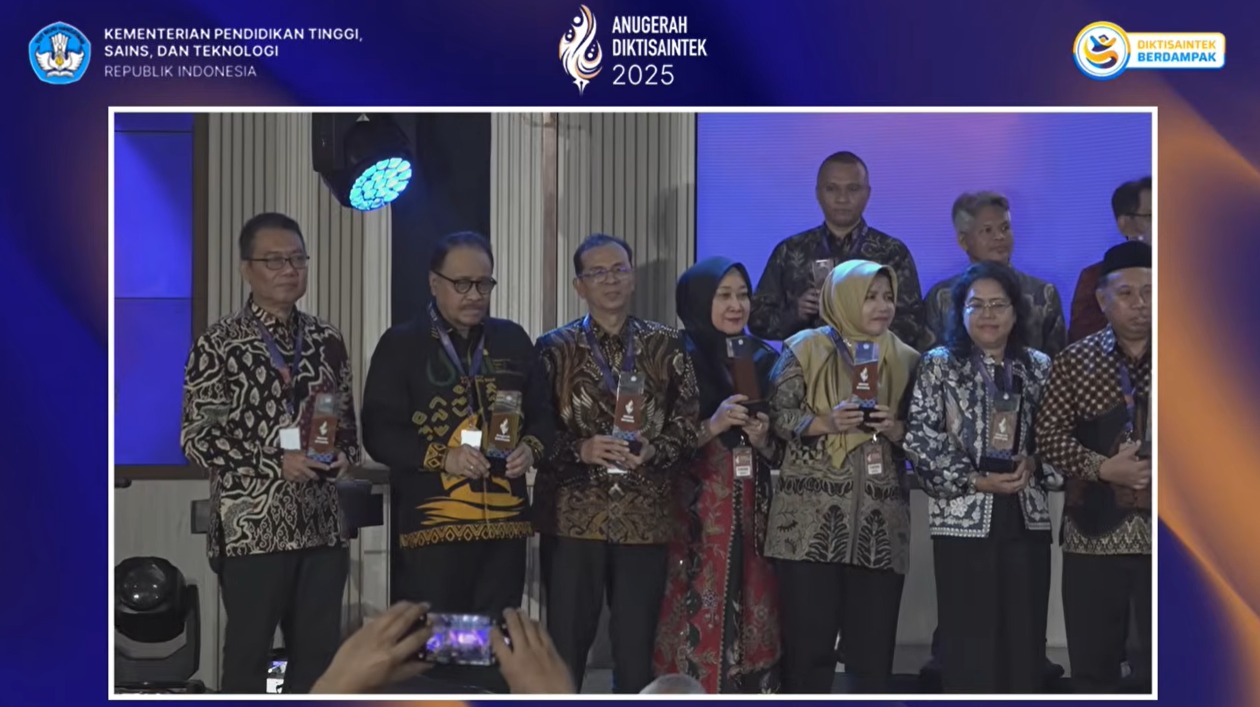 UMI Borong Dua Penghargaan Ajang Anugerah Diktisaintek 2025