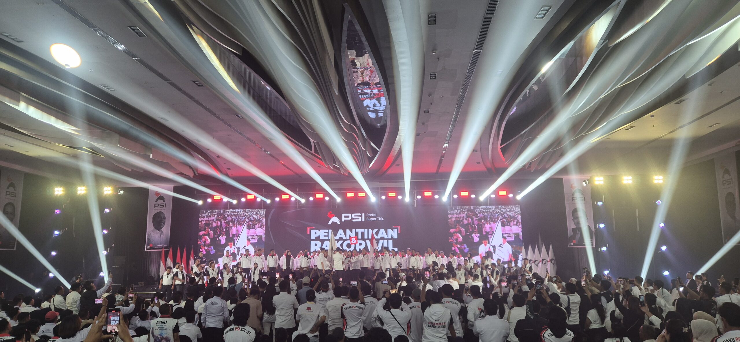 Lantik Pengurus Pengurus PSI se-Sulsel, Kaesang Pangarep: Saya Pingin Menjadi Pemenang di Sulsel