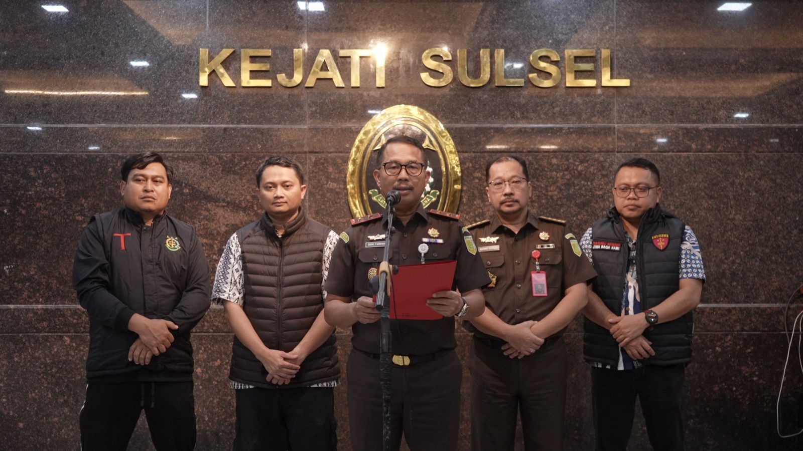 Kejati Sulsel Melakukan Operasi Tangkap Tangan Jaksa Gadungan di Makassar