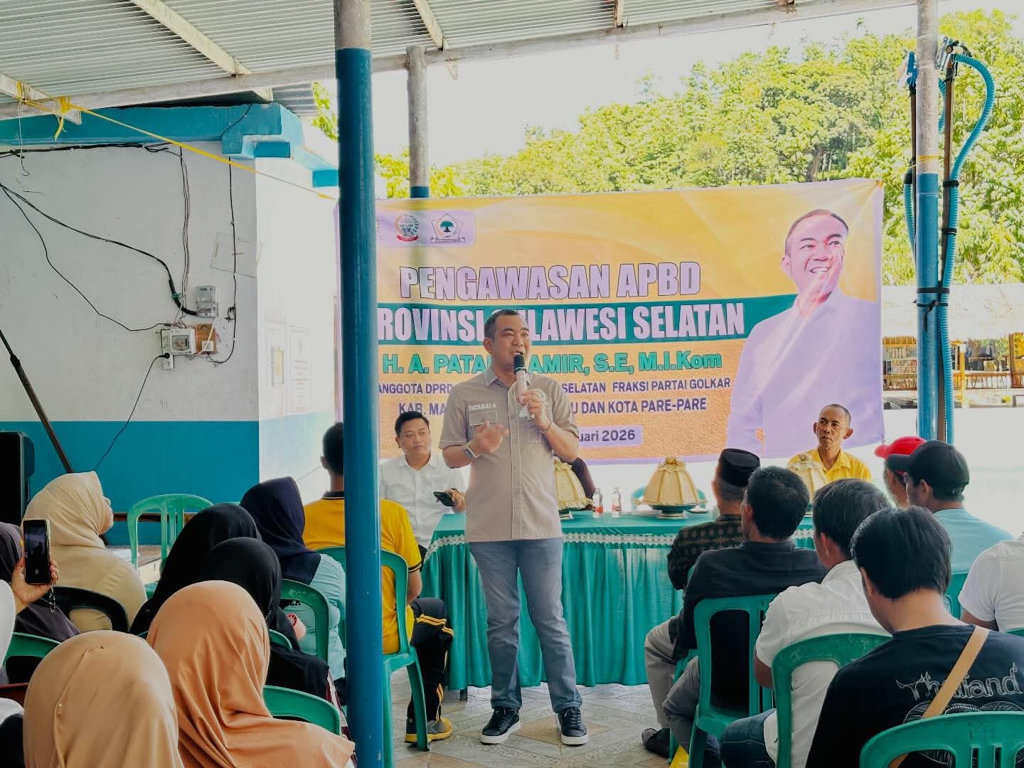 Andi Patarai Amir Siap Perjuangkan Bantuan Keuangan Rp 500 Juta Untuk Masyarakat Desa Tukamasea