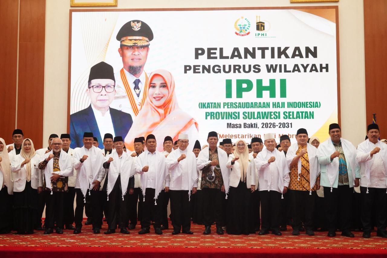 Pelantikan IPHI Sulsel, Rahman Pina: Haji Mabrur Sepanjang Hayat