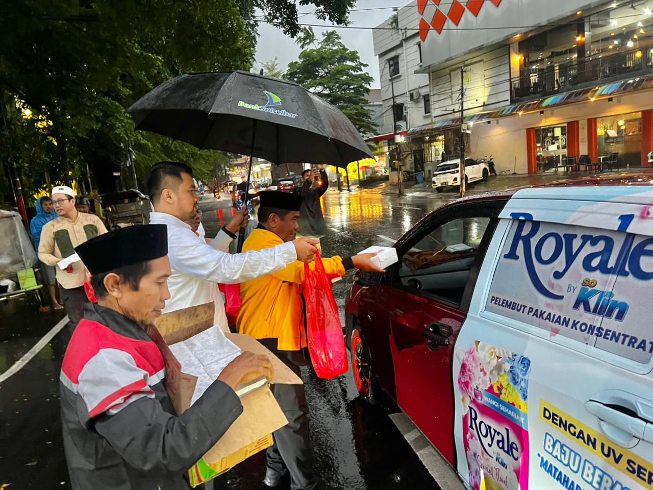 Golkar Sulsel Gelar Buka Puasa dan Bagi Takjil Hingga 29 Ramadan