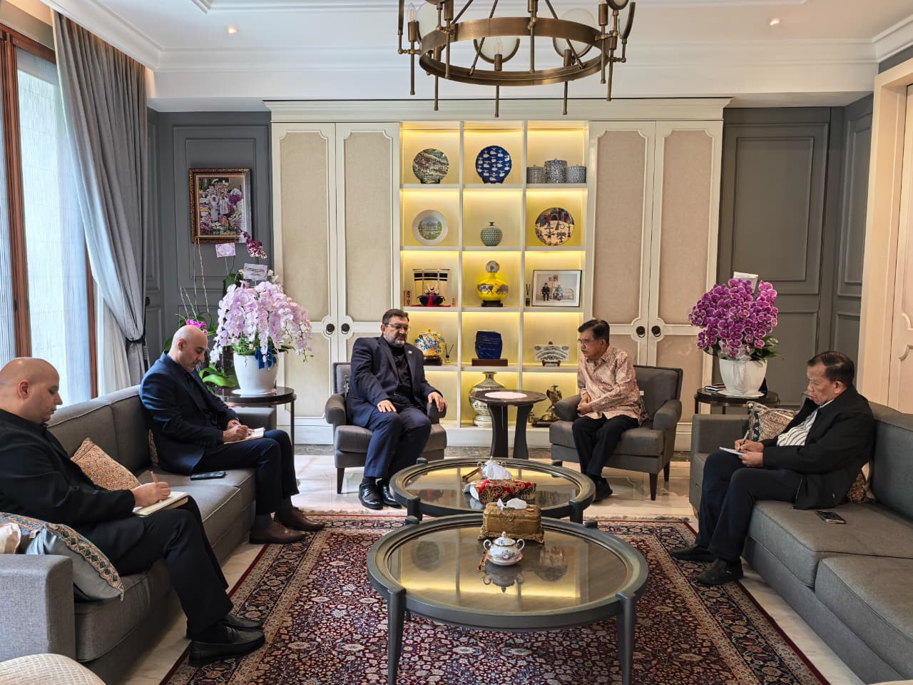 Jusuf Kalla Terima Dubes Iran, Bahas Situasi Terkini dan Peluang Mediasi Indonesia