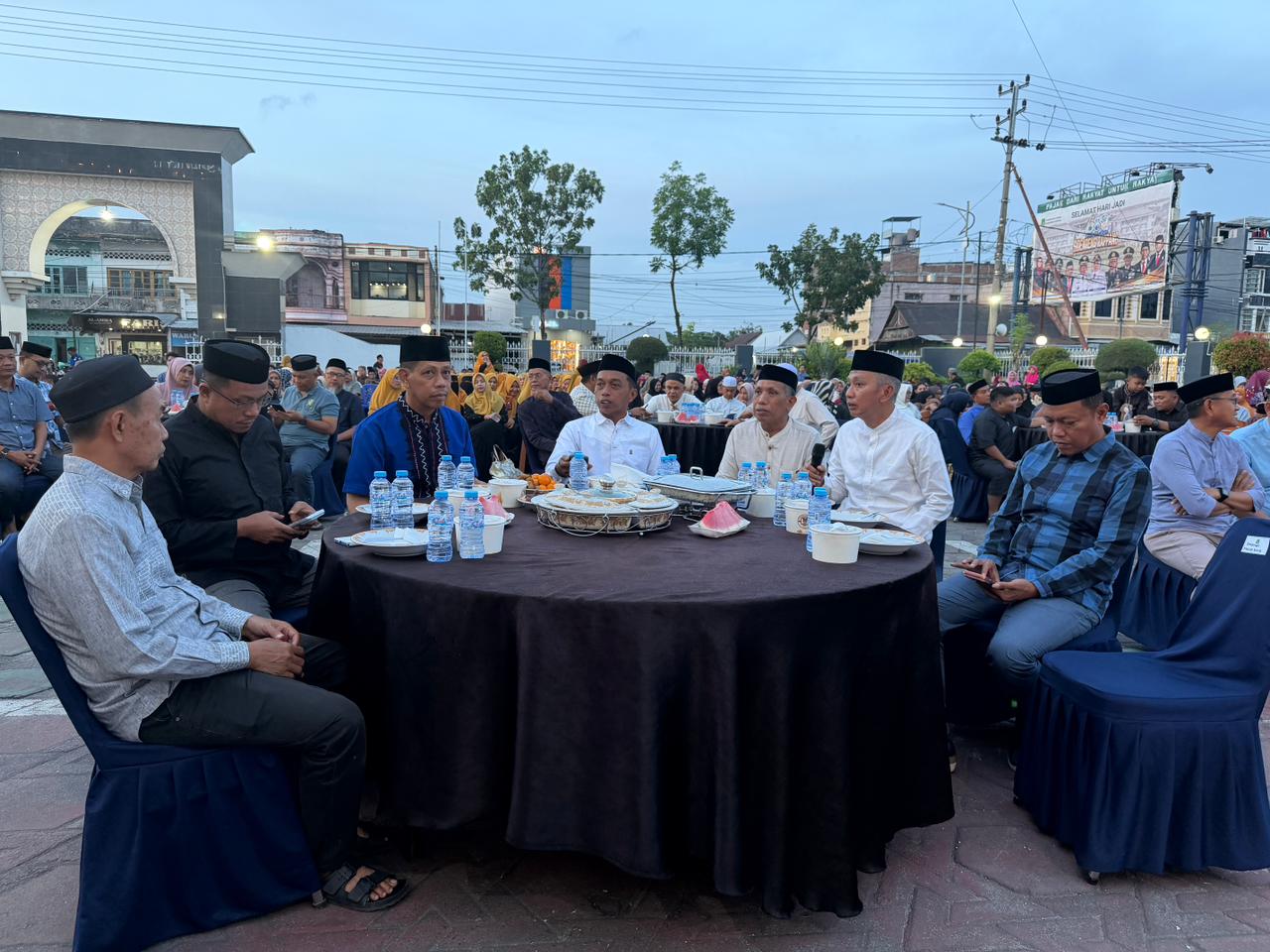 Bupati Syaharuddin Alrif Tutup Safari Ramadan di Masjid Raya Islamic Center