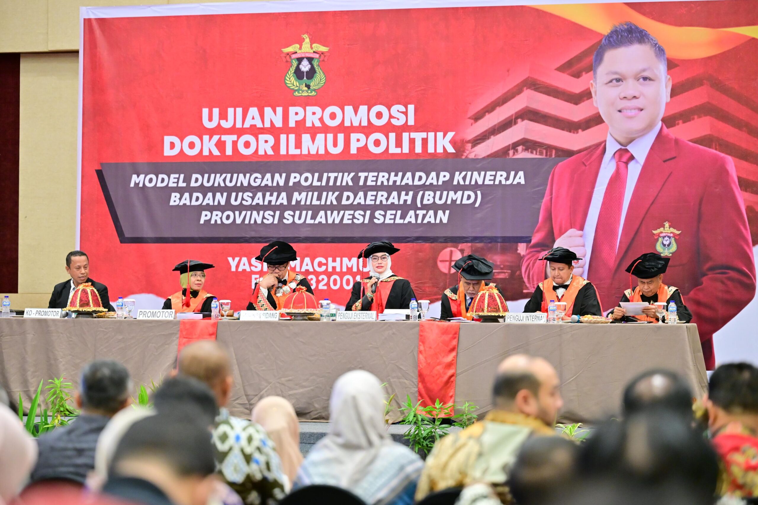 Wakil Ketua DPRD Sulsel Yasir Machmud Raih Gelar Doktor di Unhas