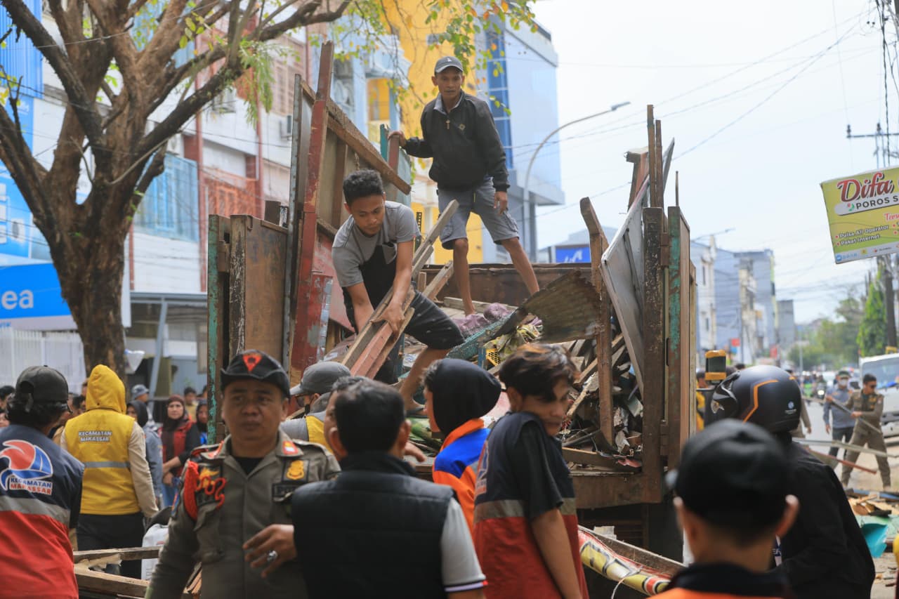 Penataan PKL di Jalan Kerung-Kerung dan Gunung Salahutu, 15 Lapak Ditata Secara Humanis