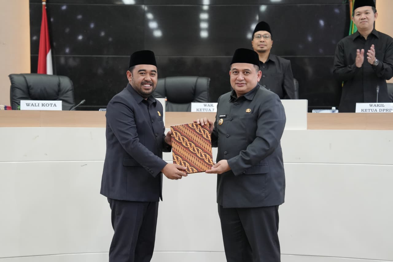 Paripurna DPRD Makassar, Appi Beberkan Kinerja 2025: