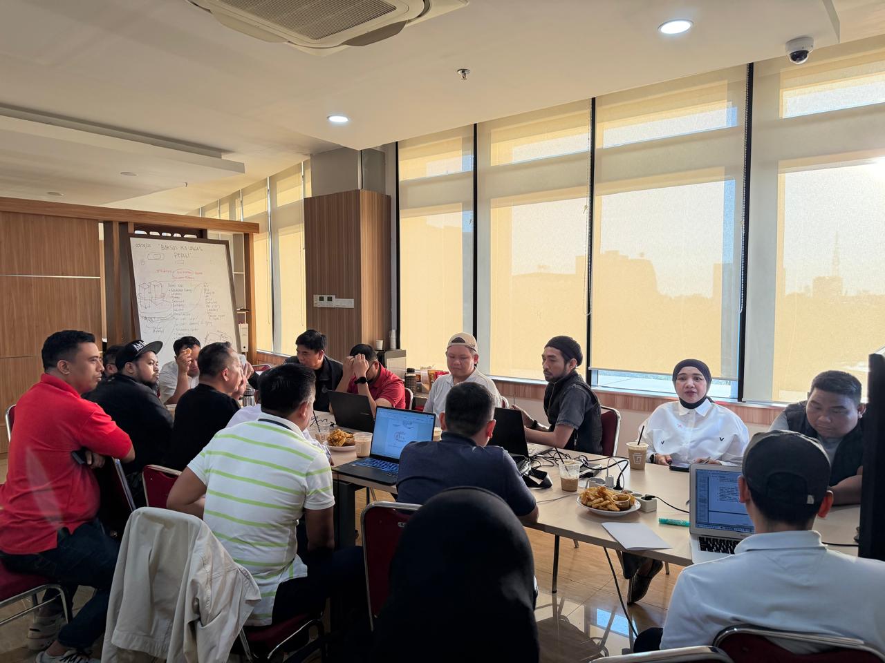 Panitia Ajak Alumni di Seluruh Indonesia Meriahkan Mubes IKA Unhas