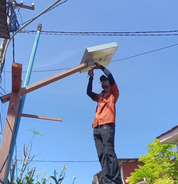 Munafri–Aliyah Hadirkan Lampu  Tenaga Surya di Kepulauan, Armada Laut Segera Terwujud