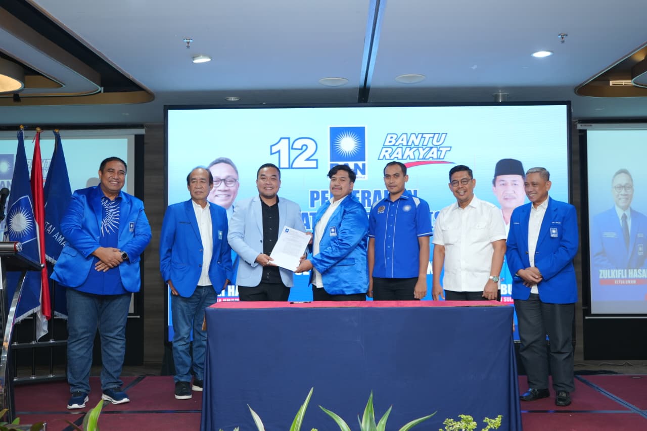 Daftar Lengkap 20 Ketua DPD PAN di Sulsel yang Resmi Terima SK, 4 Daerah Menyusul
