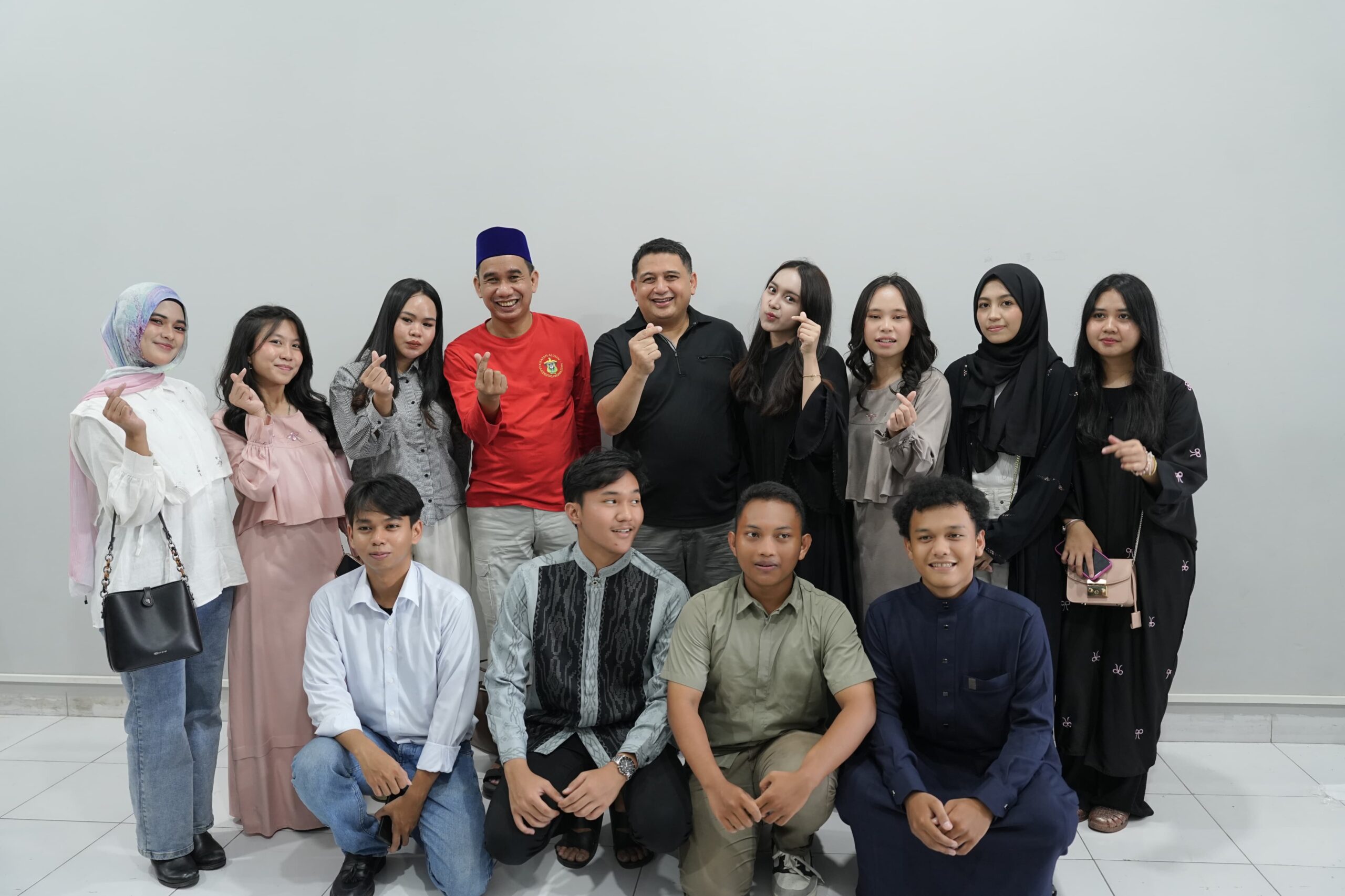 Munafri Resmikan Sekretariat IKA FH Unhas