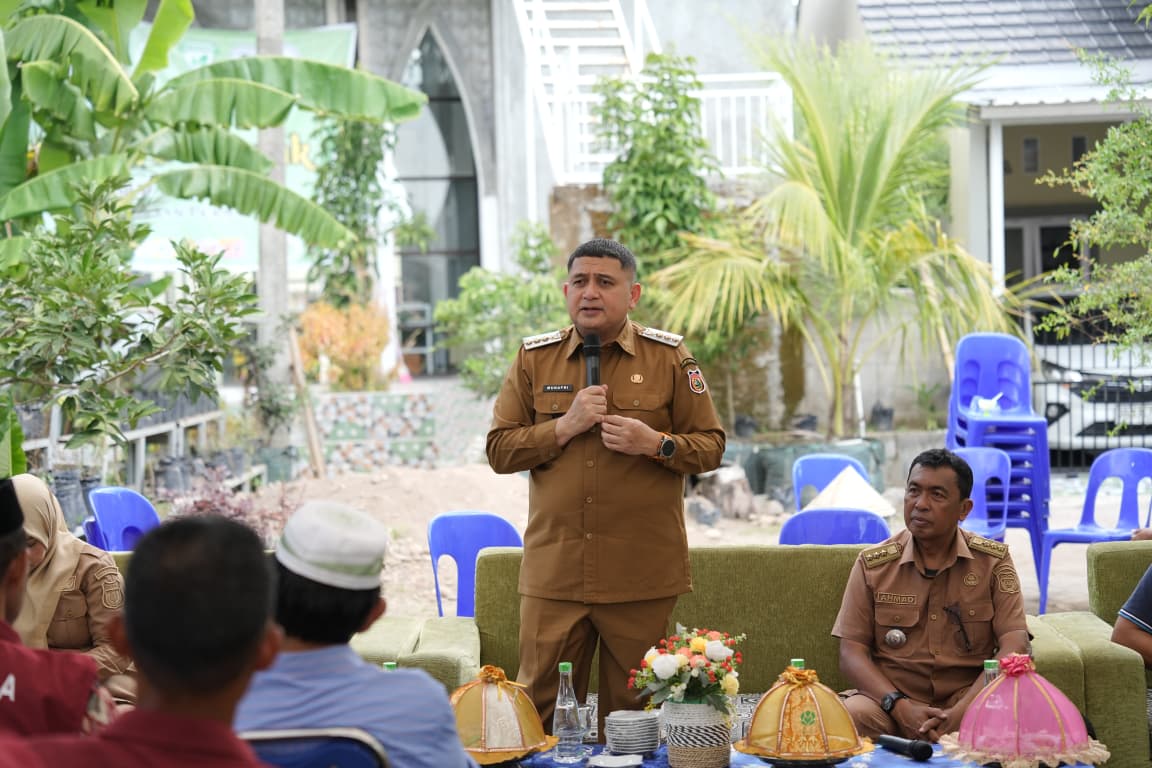 Munafri Ajak RT/RW Pimpin Gerakan Pilah Sampah, Siapkan Insentif Rp100 Juta bagi Lingkungan Terbaik
