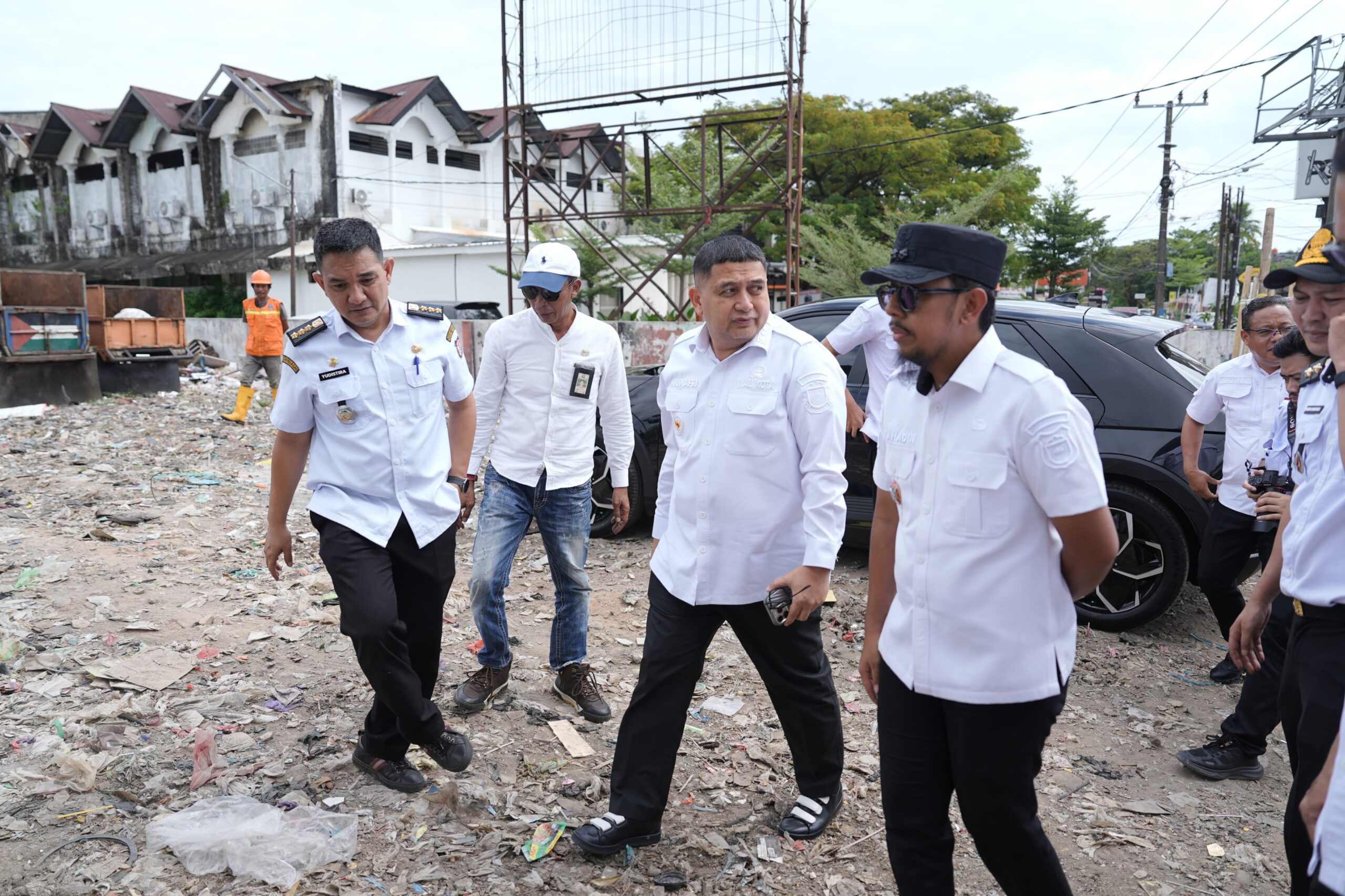Kunjungi Urban Farming di Rappocini, Munafri Arifuddin Dorong Pengolahan Sampah Berbasis Komunitas