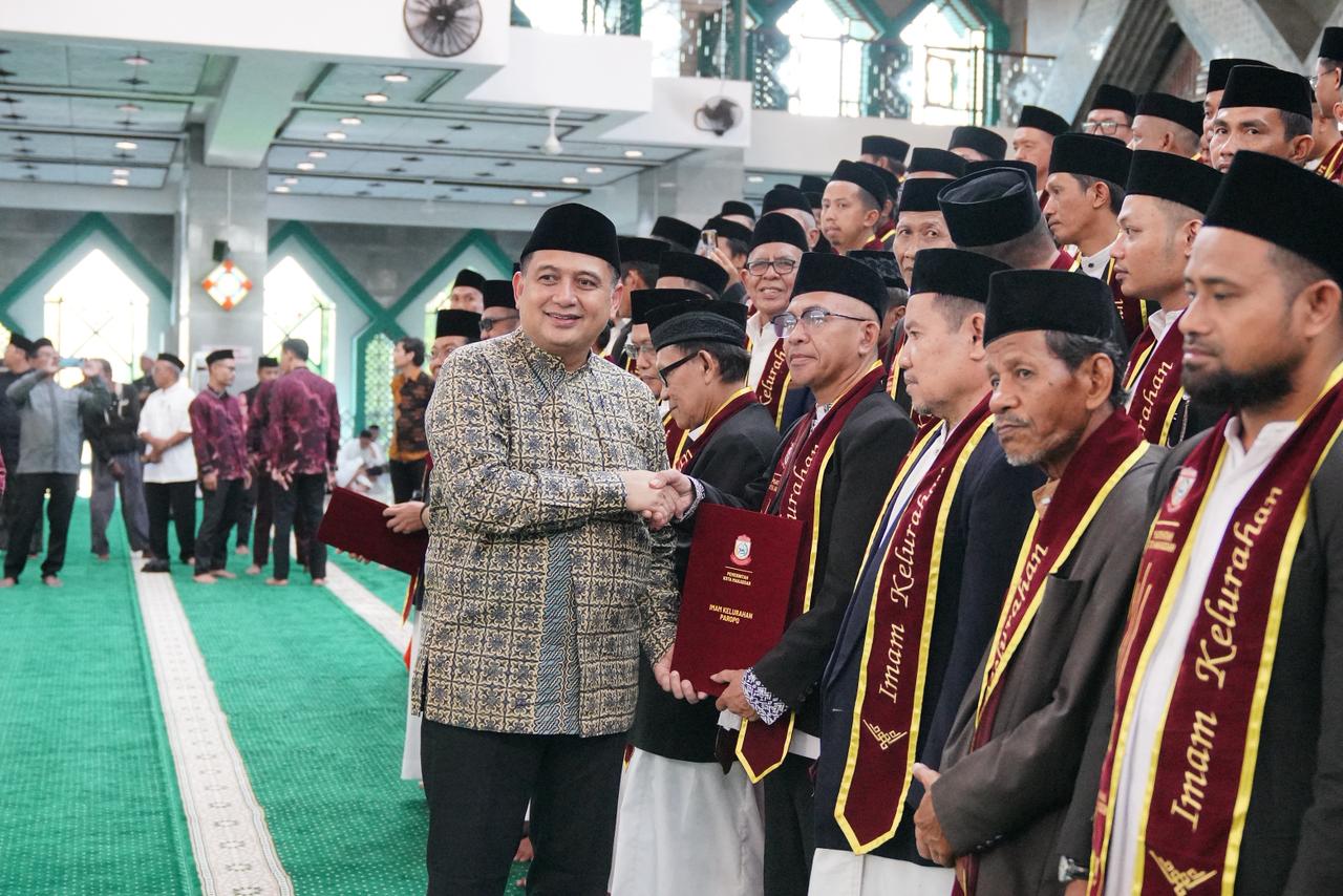 Pelantikan Imam Kelurahan se-Kota Makassar: Bukan Sekadar Urus Pengantin, Jadi Ujung Tombak Solusi Sosial