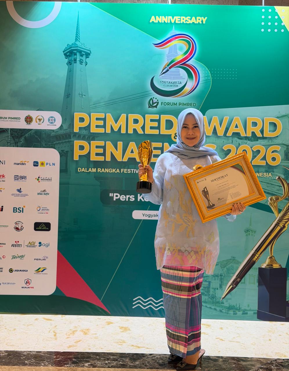 Andi Tenri Indah Raih Penghargaan Anggota Legislatif Provinsi Terbaik 2026