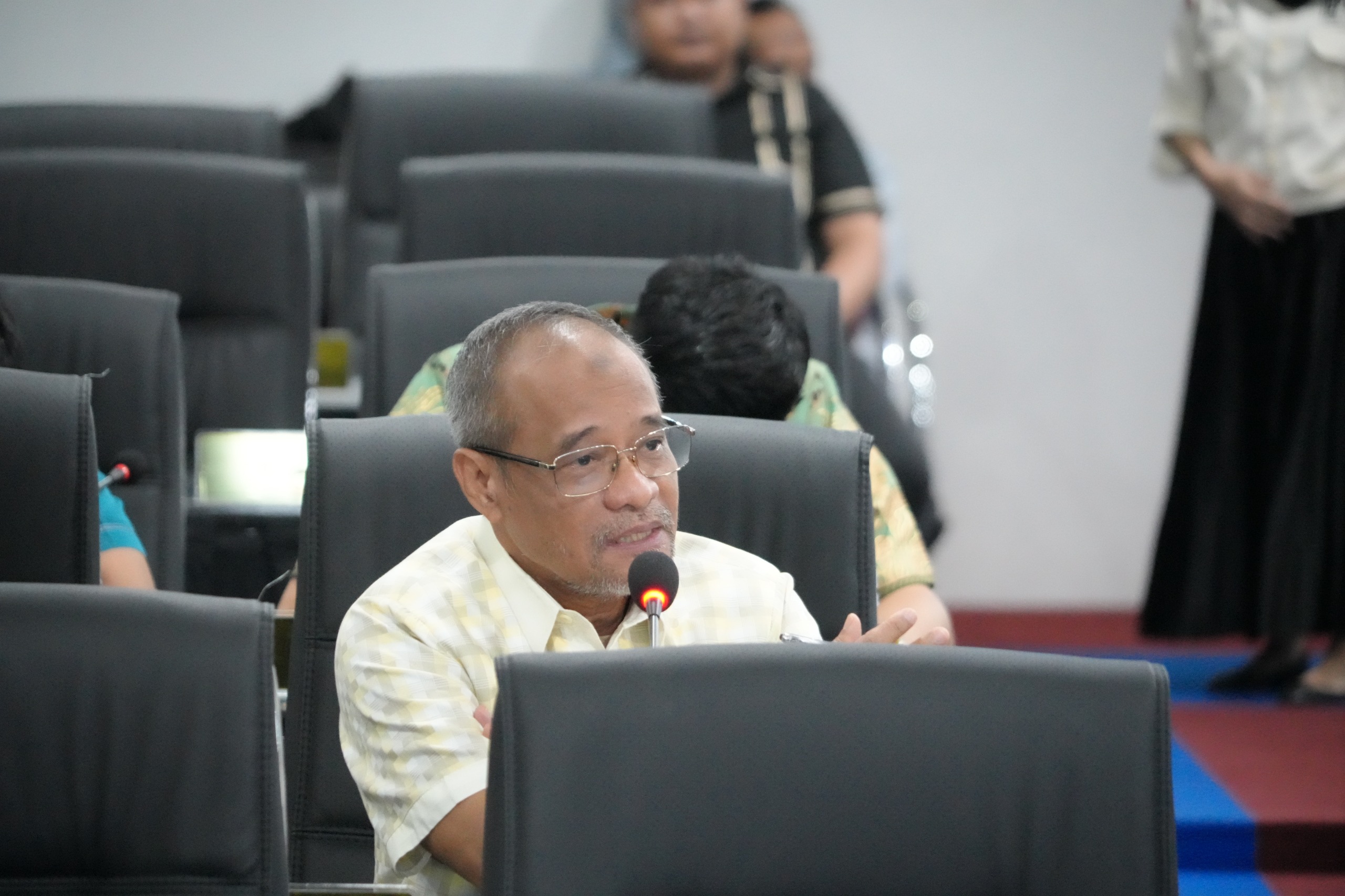 Dari Rp42 M Jadi Rp240 M, Kadir Halid Pertanyakan Lonjakan Target Denda PKB Sulsel