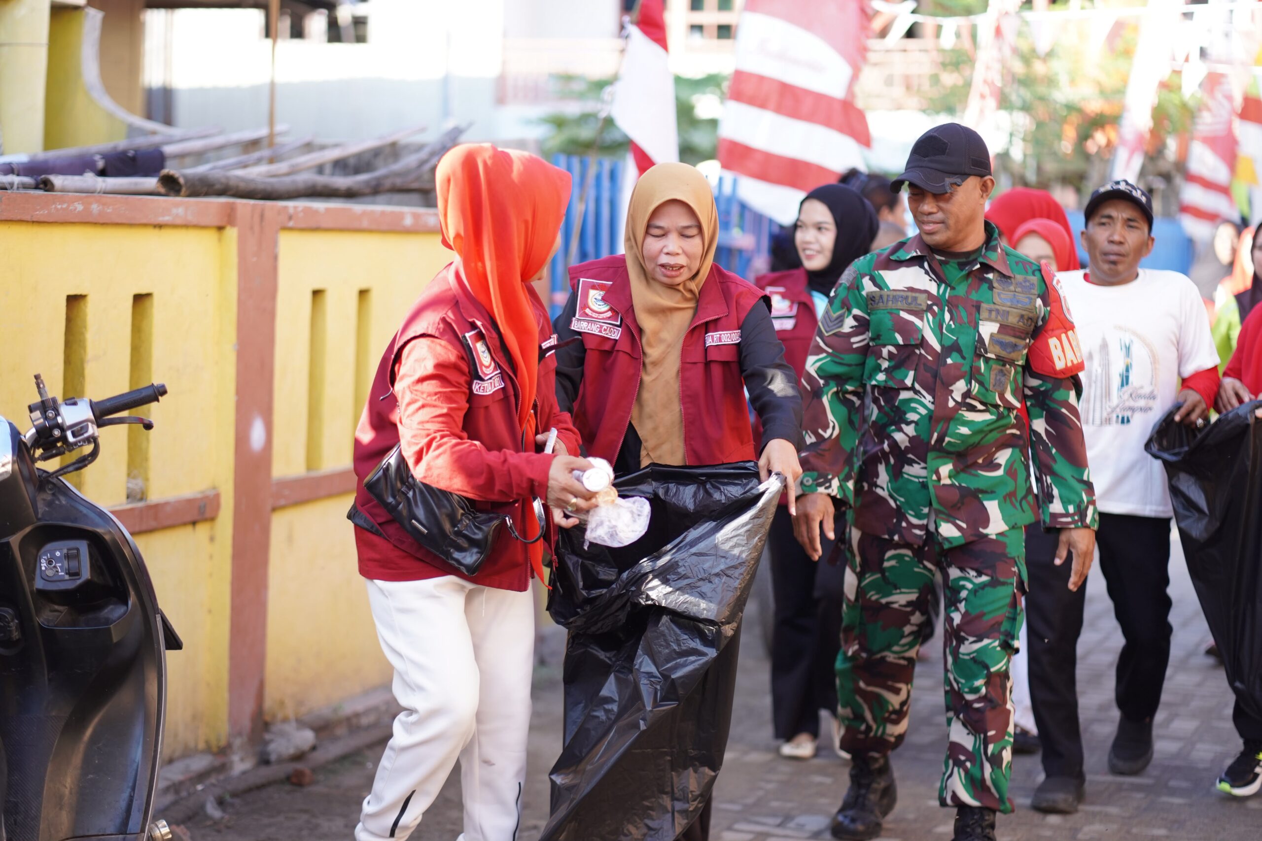Gerakan Jelajah Sampah Sasar Kecamatan Pulau Sangkarrang, 445 Kg Dikumpulkan