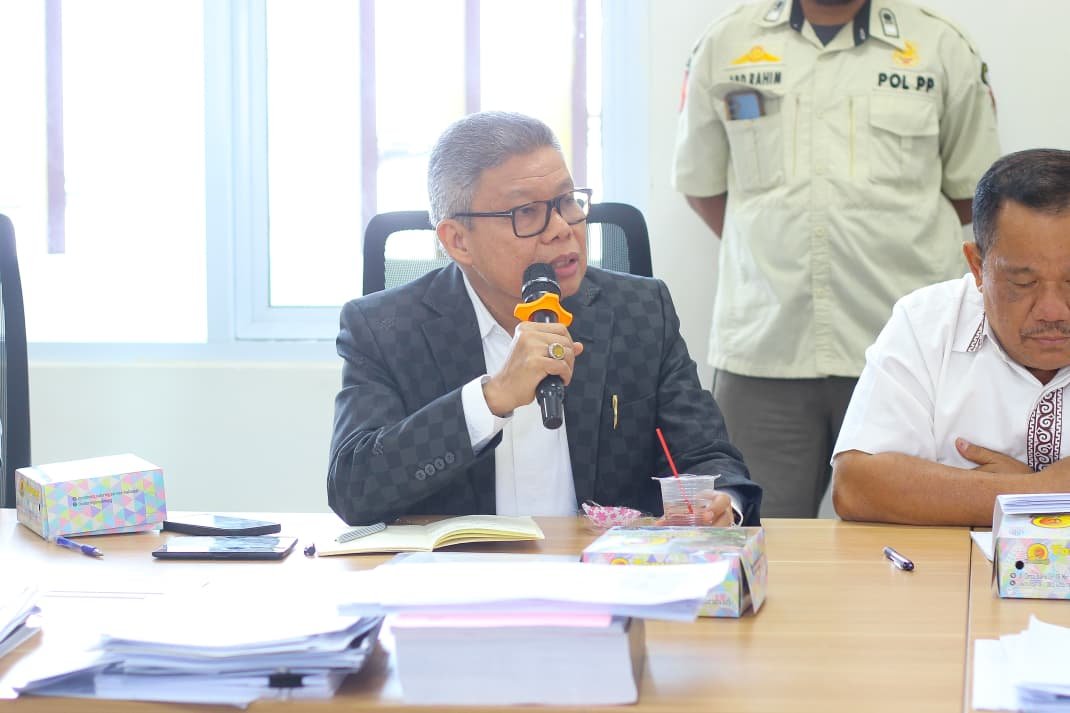 Tangis Taufan Pawe di DPRD Makassar: Beberkan Dugaan Kelalaian Medis RSIA Paramount