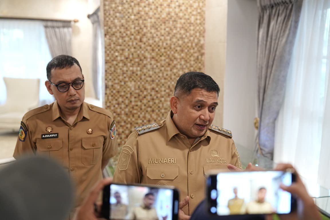 Atasi Krisis Air Tawar, Wali Kota Munafri Jajaki Pengolahan Air Laut Berbasis Energi Matahari