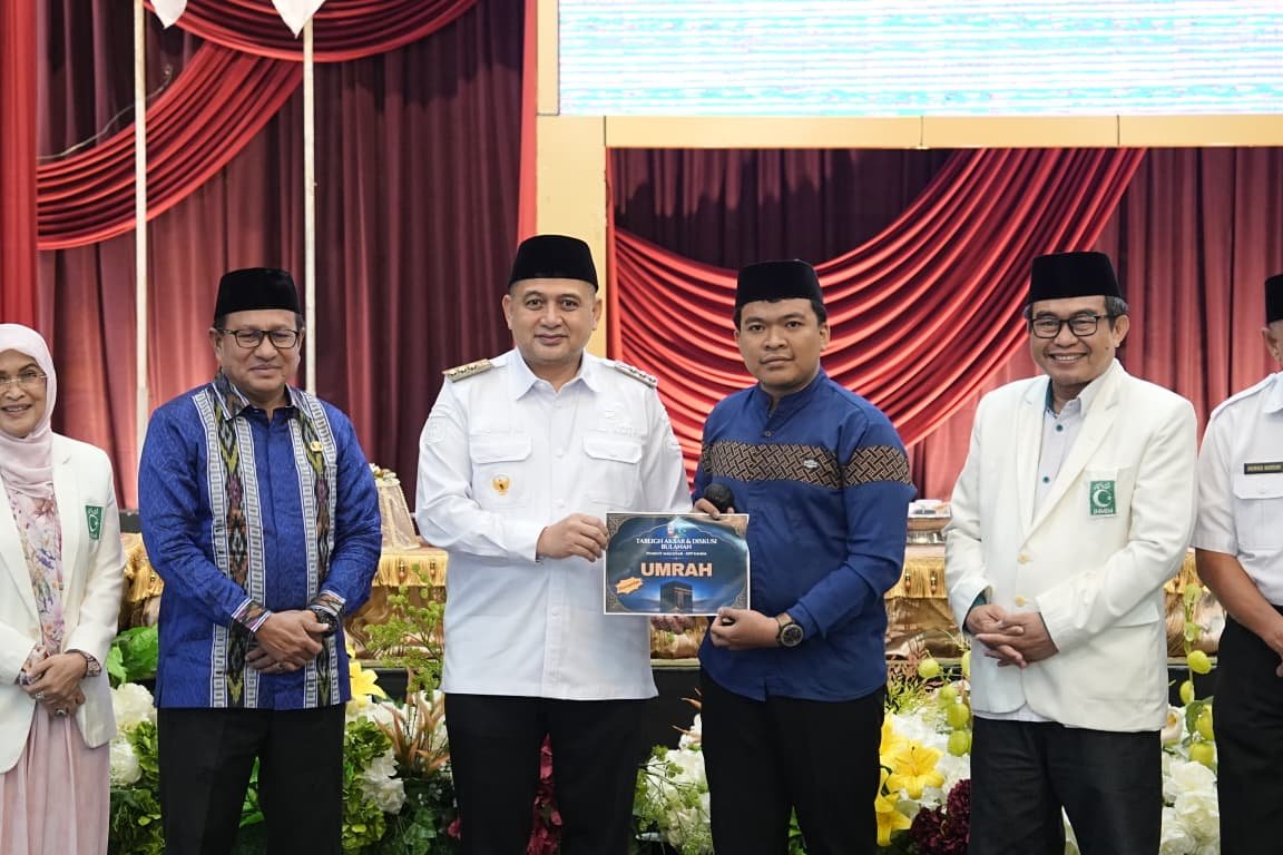 Hadiri Tabligh Akbar IMMIM, Wali Kota Makassar Minta Masjid Jadi Solusi Masalah Sosial Masyarakat