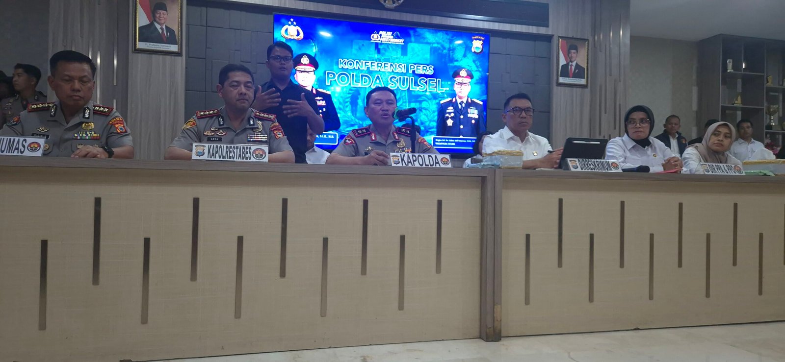 Polda Sulsel Bongkar Kasus TPPO Pembuatan PMI Ilegal Tujuan Malaysia di Bandara Sultan Hasanuddin
