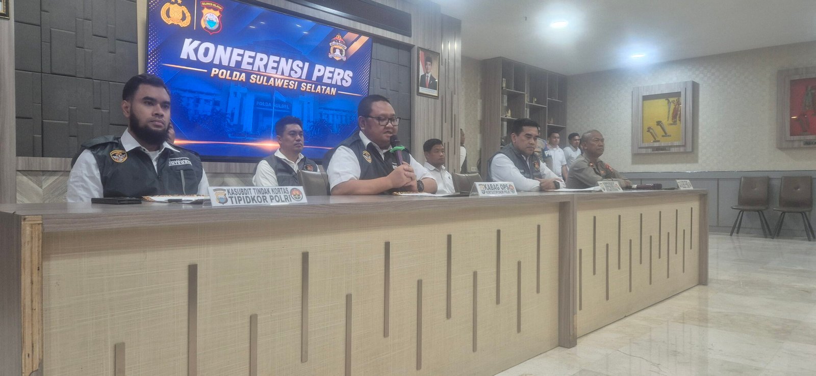 Polda Sulsel Tahan Mantan Bupati Gowa HT Terkait Kasus Korupsi Perizinan