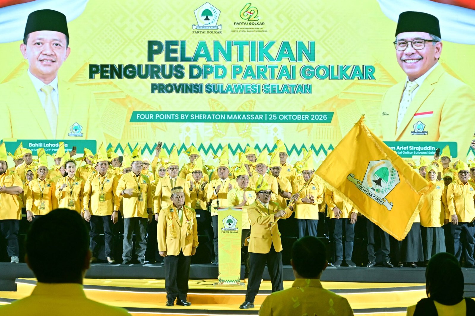 Di Pelantikan Golkar, Gubernur Sulsel Cari Bupati Barru Sambil Sentil Pasangan IAS-Aliyah